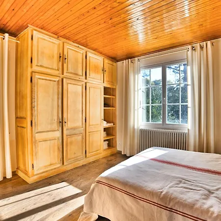 5 Bedroom Gorgeous Home In Saint-Georges-D'Oleron * סן-ג'ורג'-דולרו