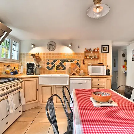 Lovely In Saint-georges-doleron With Wi-fi Holiday home Saint-Georges-d'Oleron