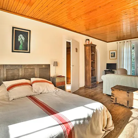 Holiday home Lovely In Saint-georges-doleron With Wi-fi Saint-Georges-d'Oleron