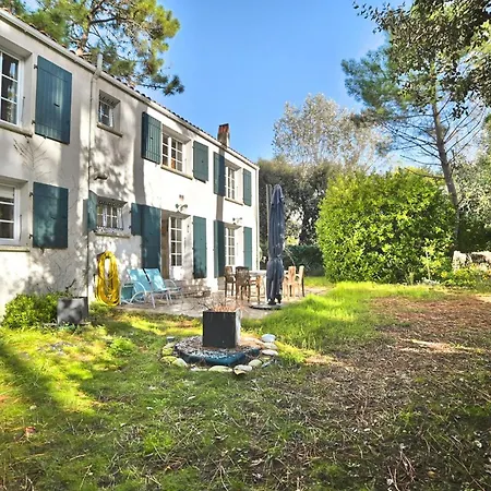 5 Bedroom Gorgeous Home In Saint-Georges-D'Oleron *
